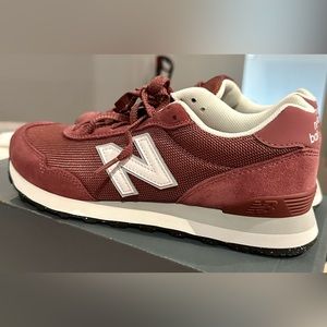NEW Burgundy 515 Women’s New Balance Sneaks Size 8